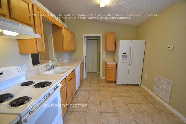 Foto del edificio - 3722 Stonefield Dr