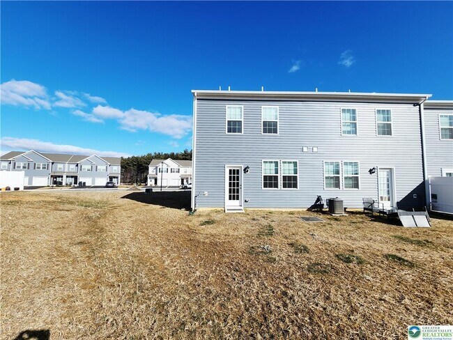 Foto del edificio - 1182 Susan Cir