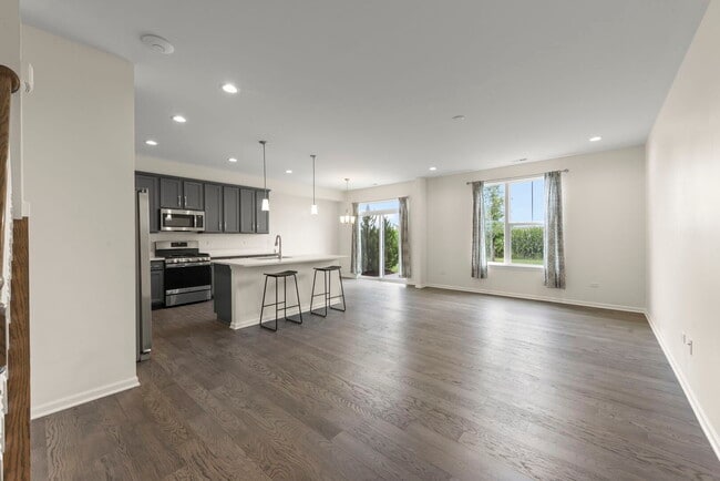 Building Photo - 4200 Calder Ln
