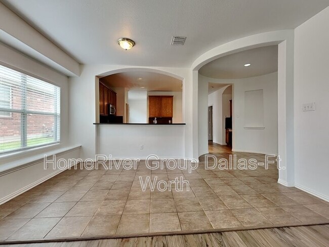Building Photo - 11528 Henderson Dr