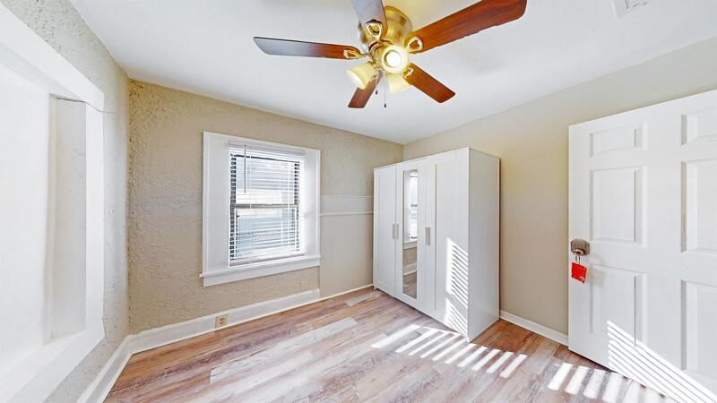 Foto principal - 1909 44th St S
