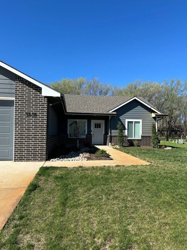 Building Photo - Welcome to your dream home in South Wichita!