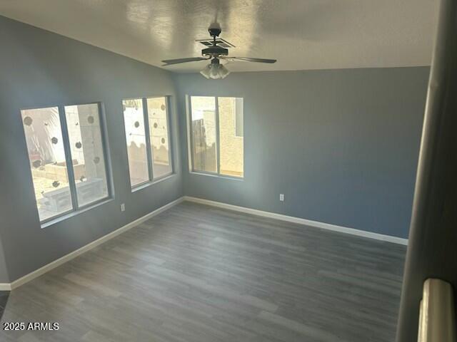 Building Photo - 1341 E Cathedral Rock Dr