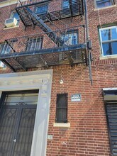 Building Photo - 220 Stegman St