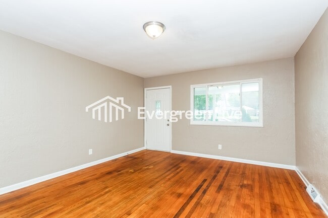 Building Photo - Coming Soon!