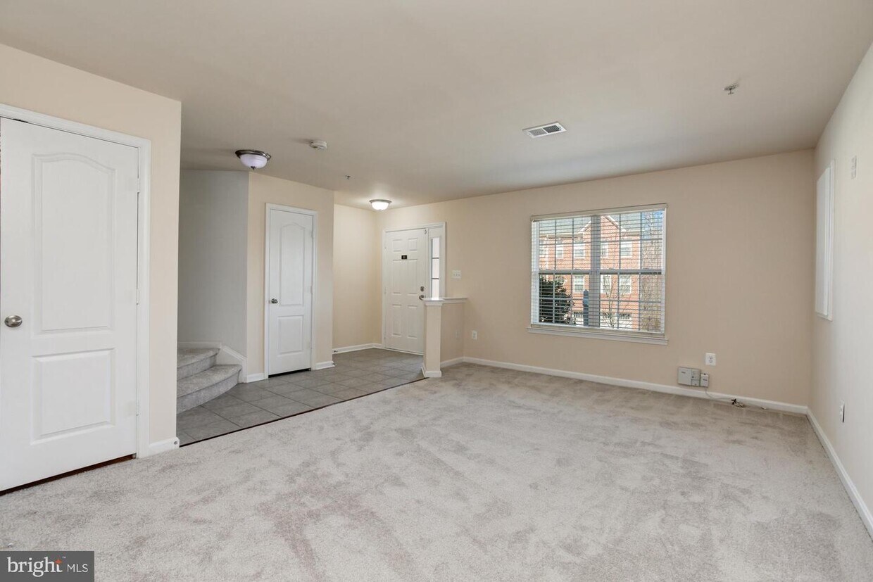 Foto principal - 7333 Archsine Ln