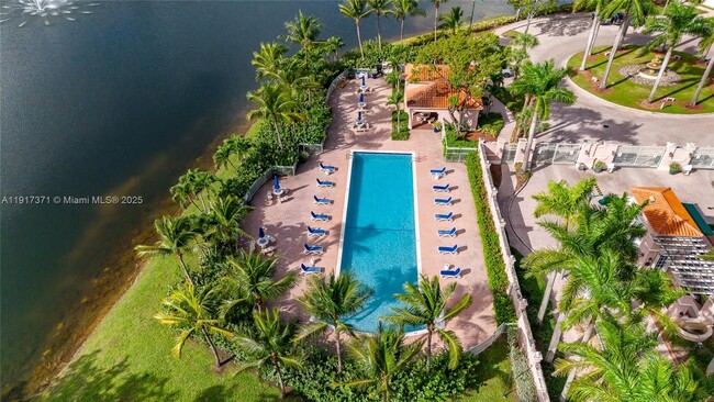 Foto del edificio - 6320 NW 114th Ave