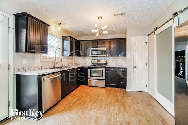 Building Photo - 2973 Seeger St