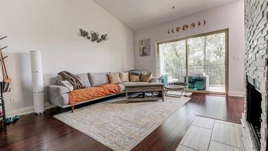 Building Photo - 6000 Shepherd Mountain Cove