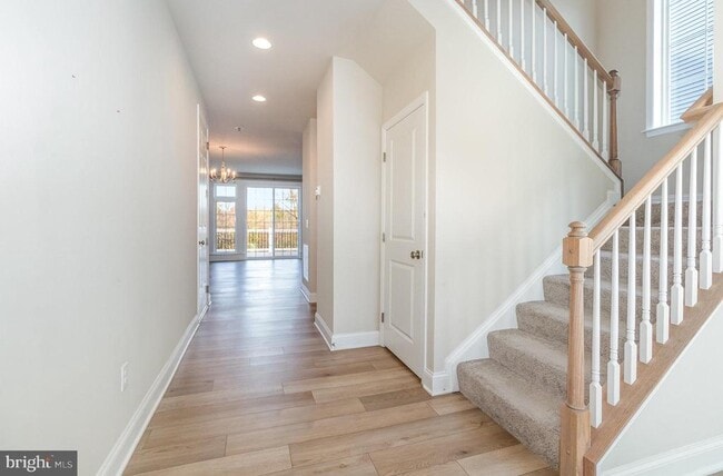 Foto del edificio - 1726 Bradley Dr