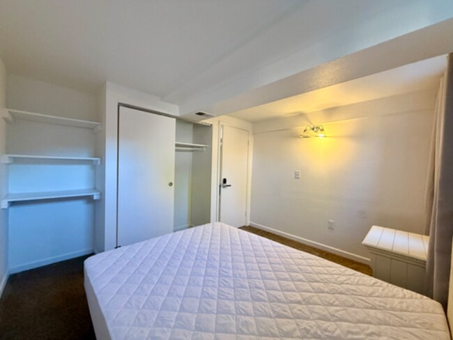 Foto del edificio - 2708 W 98th Dr