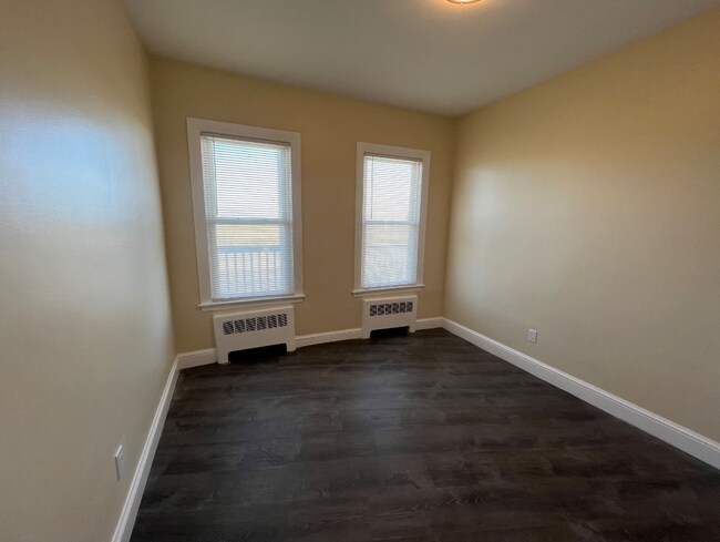 Building Photo - 92 Winthrop Shore Dr