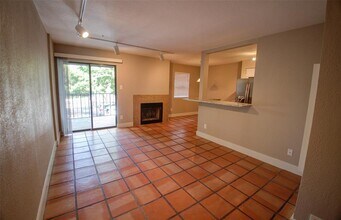 Building Photo - 1306 Norwalk Ln