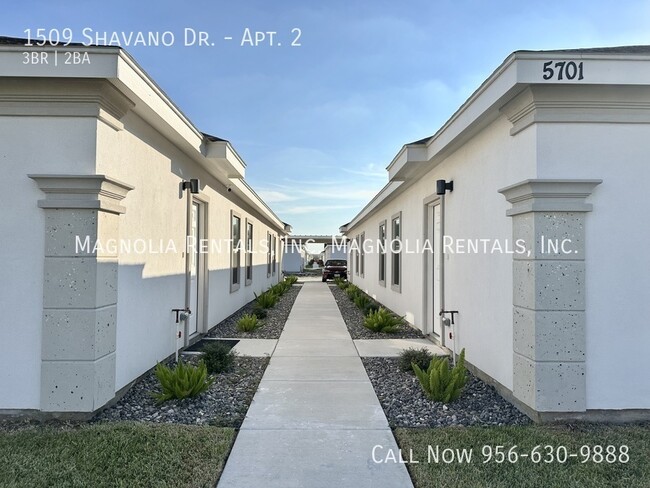 Building Photo - Sugar Mill Estates - Luxury Apartments Ava...