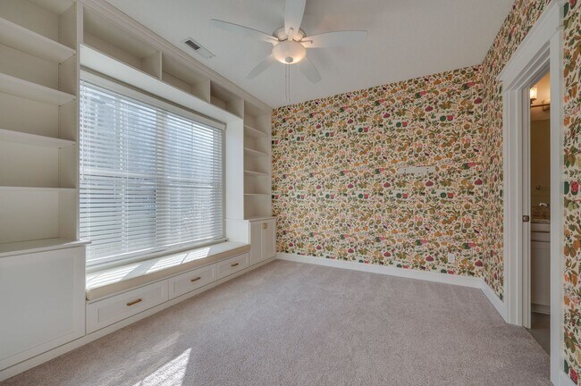 Foto del edificio - 3BD/3.5BA Immaculate Condo at the Oceanfro...