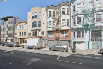 Building Photo - 3564 17th St