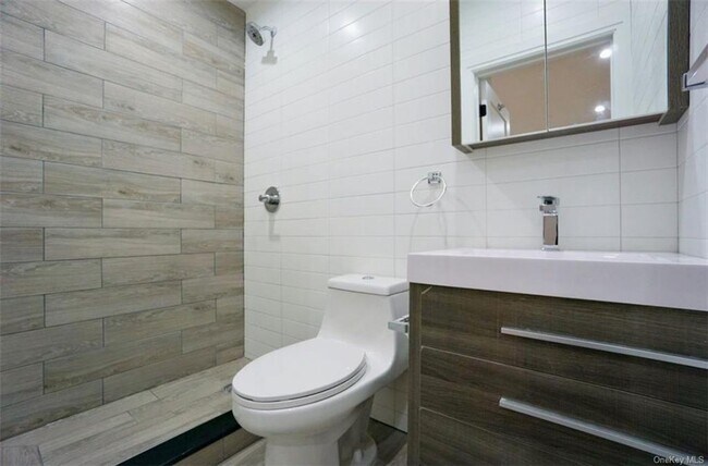 Foto del edificio - 91 E 54th St