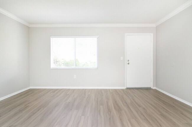 Building Photo - Move-In by July 30th and receive $400 off ...