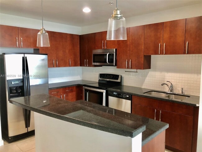 Building Photo - 300 S Australian Ave