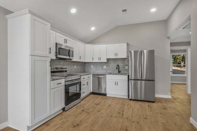 Kitchen - 1234 Paradise Hill Rd