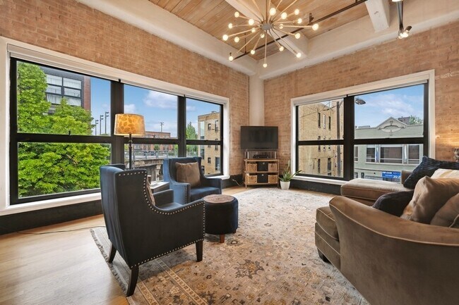Foto del edificio - 1728 N Damen Ave