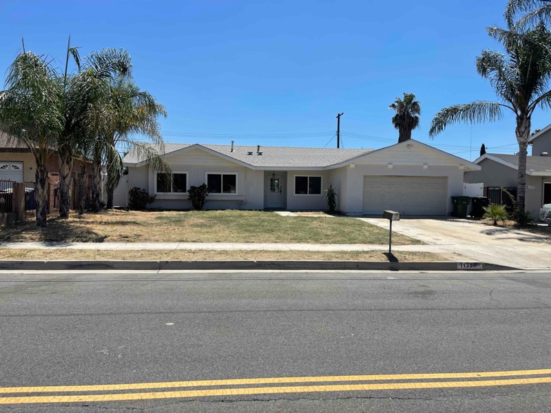 Primary Photo - 11350 Kagel Canyon St