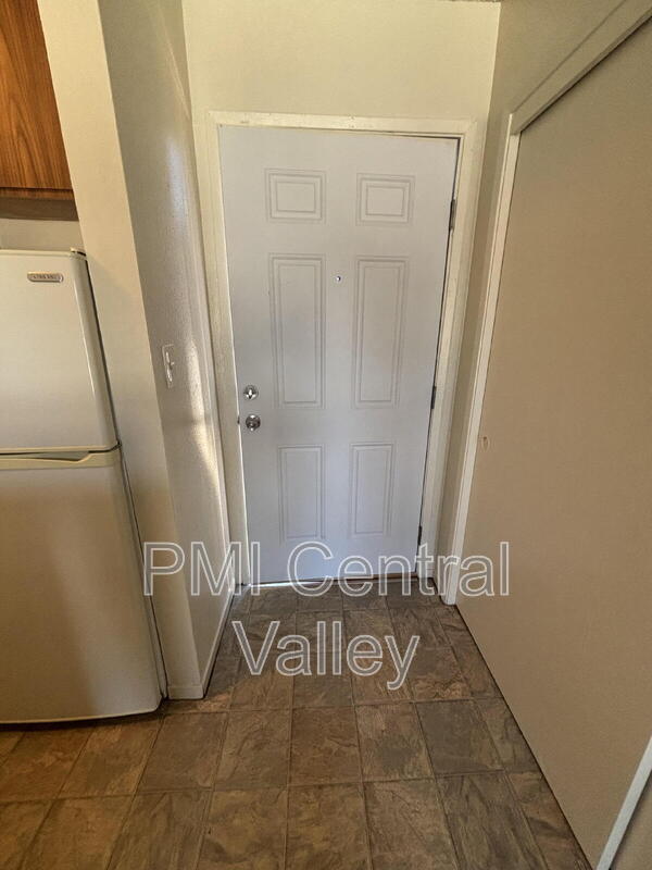 Foto del edificio - 3436 Dwight Way