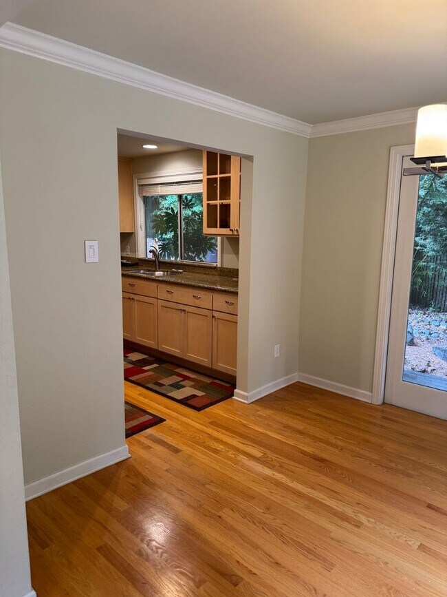 Foto del edificio - Beautiful and private Mercer Island Home