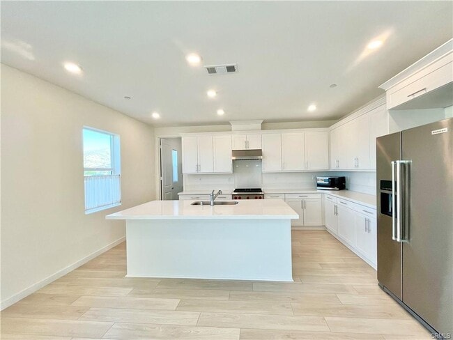 Building Photo - 27816 Marquee Dr