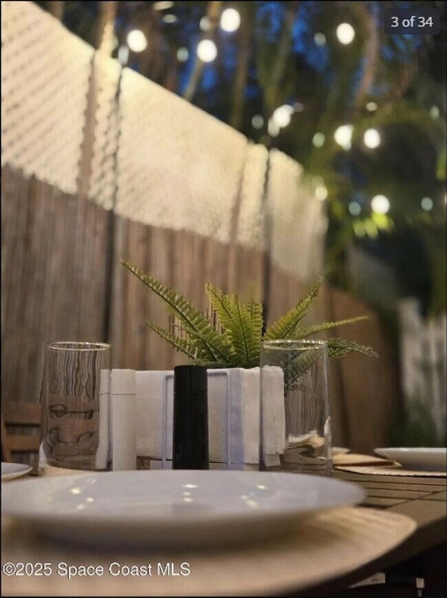 Foto del edificio - 709 Emma St