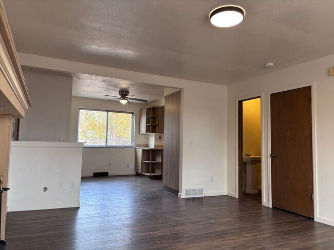 Foto del edificio - 11065 Pinyon Dr