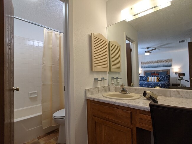 Building Photo - 3507 Leafield Dr