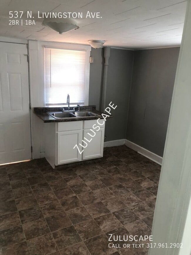 Building Photo - Nice 2 bed 1 bath