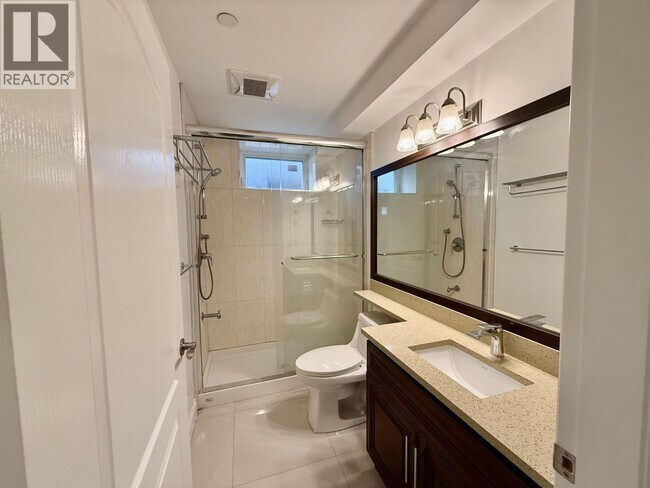 Photo du bâtiment - 3507 E 45th Ave