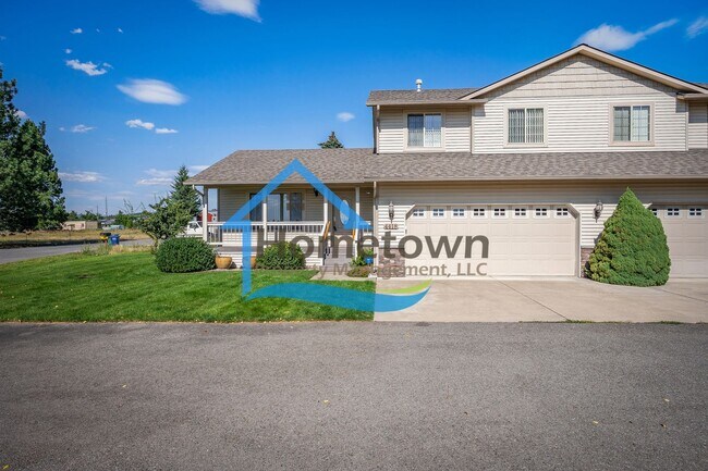 Foto del edificio - 3 Bedroom, 2 Bathroom Home, with Attached 2 Car Garage Available in Coeur d'Alene!