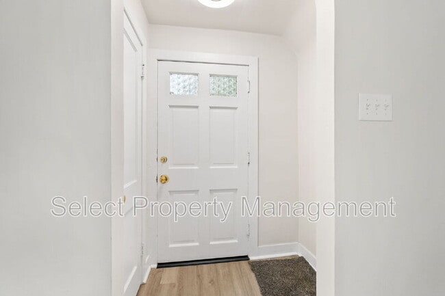 Foto del edificio - 1202 N Anthony Blvd