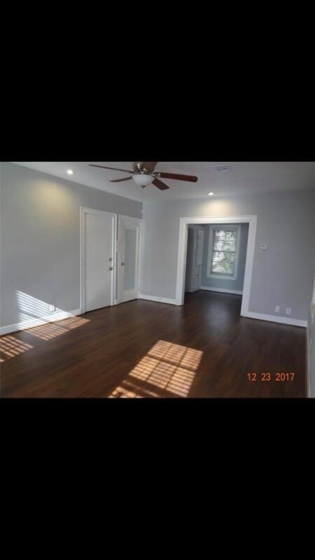 Foto principal - 914 20th St