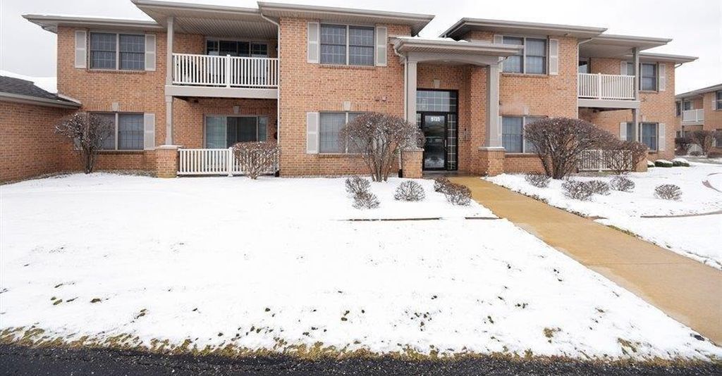Foto principal - 9735 Wildwood Ct