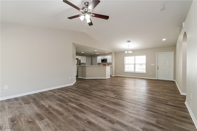 Foto del edificio - 1220 NW 26th Ave