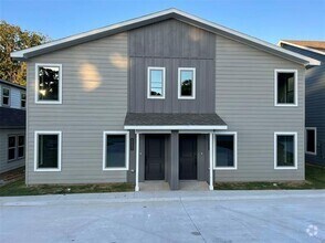 Building Photo - 2430-2428 S Fannin Ave