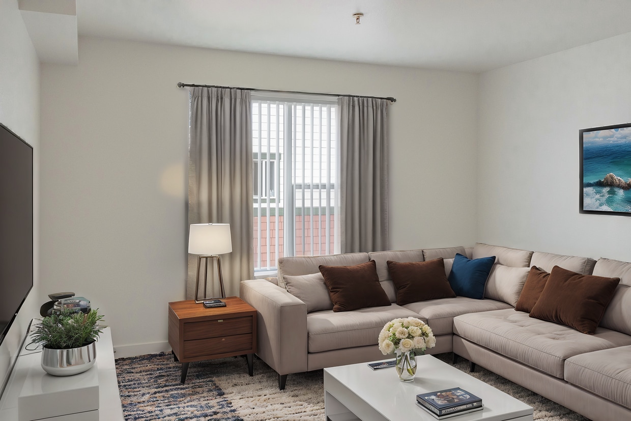 D STREET APARTMENTS - PORTLAND, OR - Sunshine Meadows