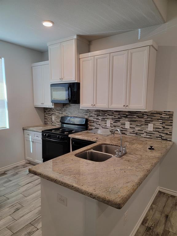 Foto del edificio - 4629 Sunflower St