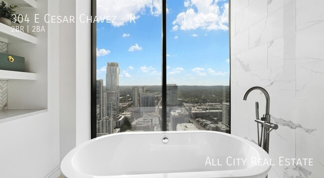Building Photo - 304 E Cesar Chavez St