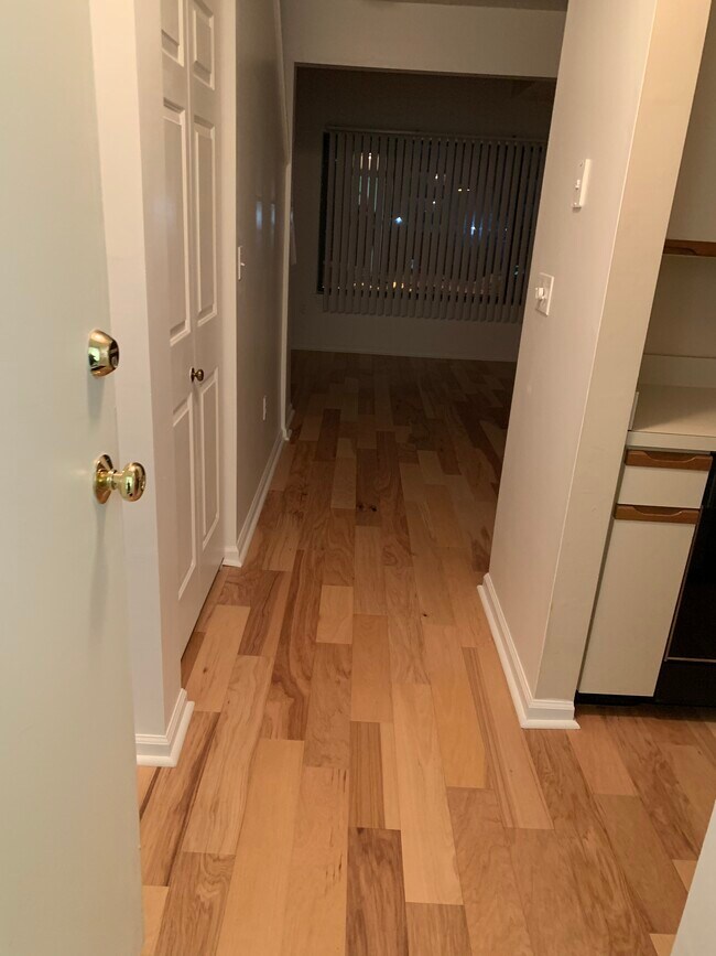 Foto del edificio - 1690 Dixwell Ave