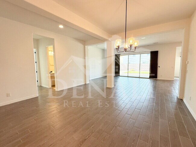 Foto del edificio - 5214 W Thresher Way