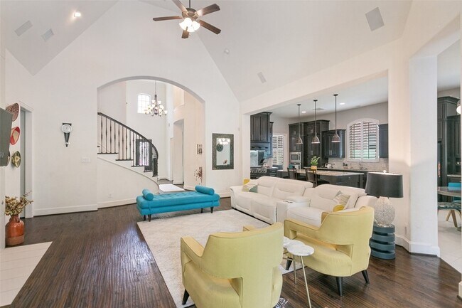 Foto del edificio - 7721 Shackelford Dr