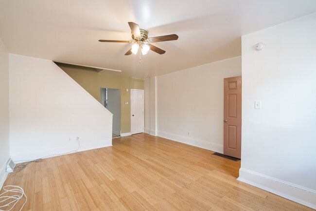 Foto del edificio - Four Bed Bella Vista Townhome