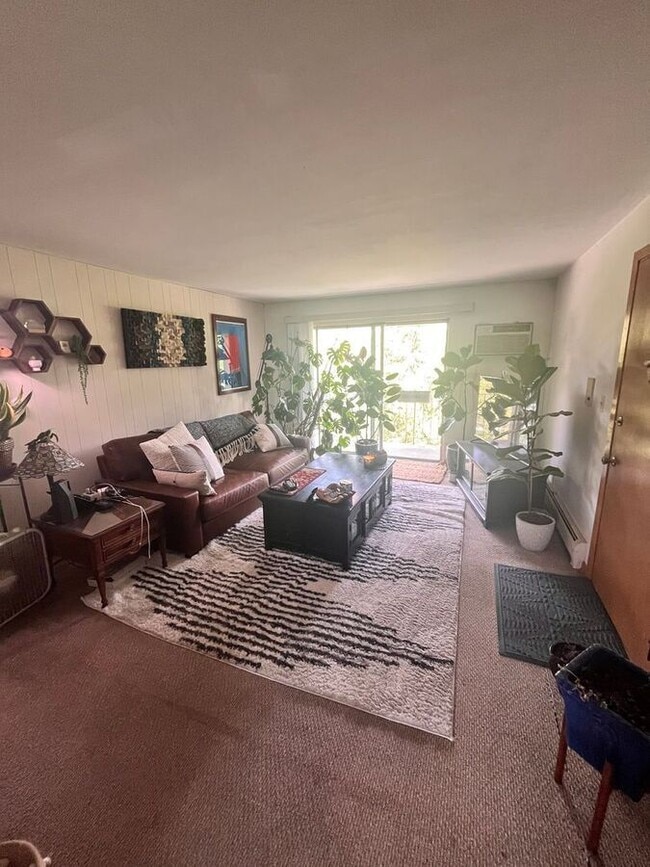 Foto del edificio - 8021 W 30th St
