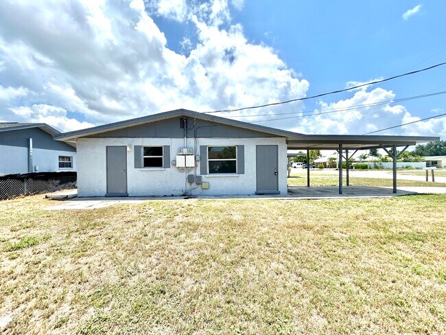 Foto del edificio - 6204 42nd Ave W