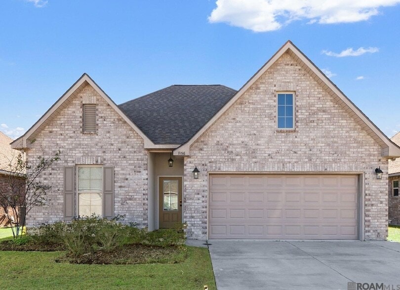 Foto principal - 7156 Kenilworth Crossing Ave